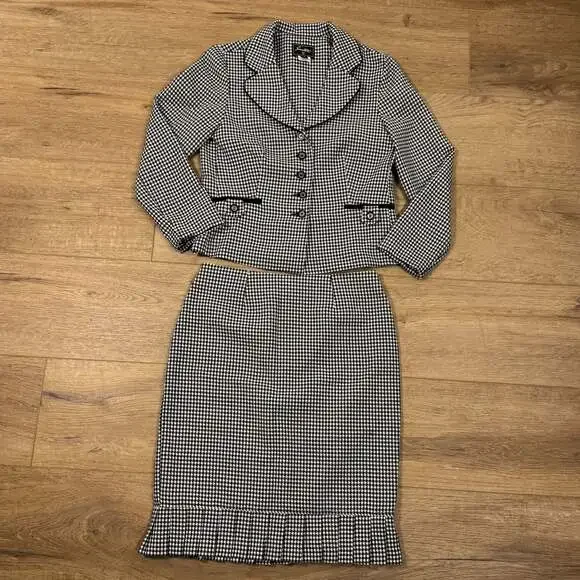 Vintage Sweet Suit Black White Houndstooth Skirt Suit Set Size 8 - Picture 2 of 14